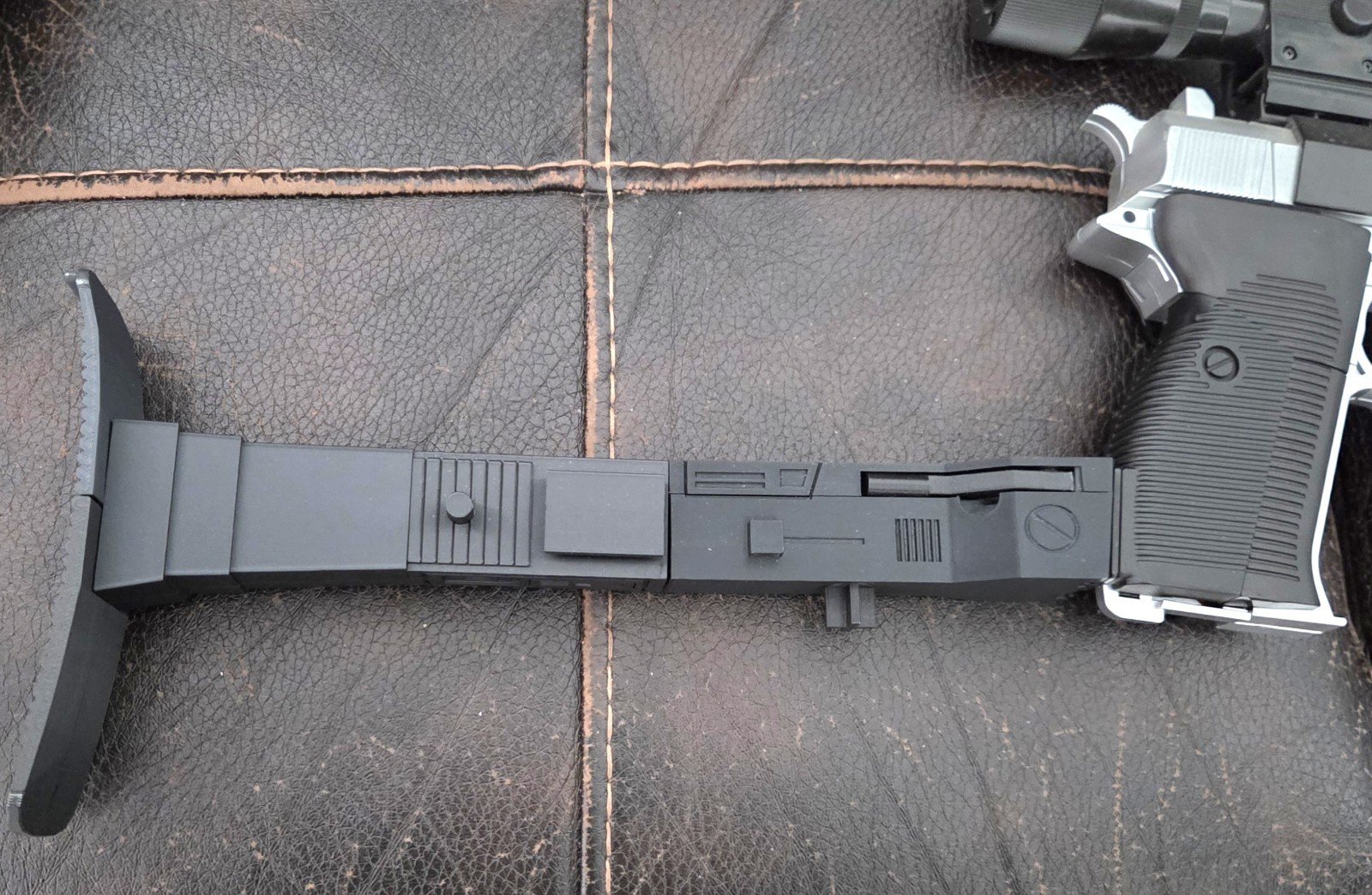 3D Print Transformers MP05 Megatron Stock, Barrel, & Leg Cover Upgrade Kit - Image 14
